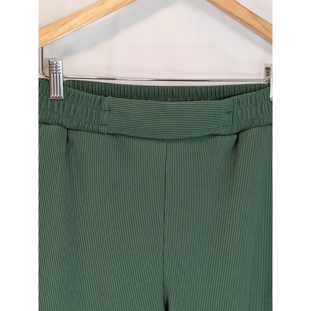 Zenana Women Green Ribbed Knit 2 Piece Set Short Sleeve Top Wide Leg Pants S - Picture 6 of 6